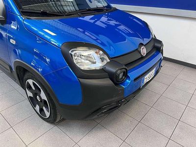 Usata Fiat Panda Cross Cross 69 CV (50 kW) 2025 Blu/azzurro Utilitaria