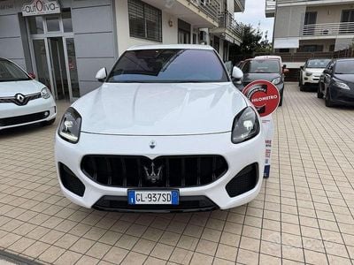 Begagnad Maserati Grecale 330 HK (242 kW) 2022 Grå SUV