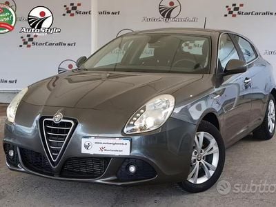 Usata Alfa Romeo Giulietta Distinctive 105 CV (77 kW) 2014 Grigio Utilitaria