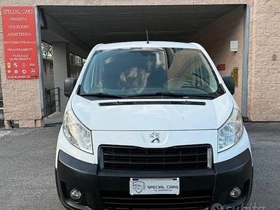 Usata Peugeot Expert 130 CV (95 kW) 2015 Bianco Furgone