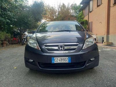 Honda FR-V usata Prezzo da € • 60 auto in vendita