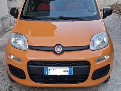 Usata Fiat Panda Pop 69 CV (50 kW) 2019 Arancione Utilitaria