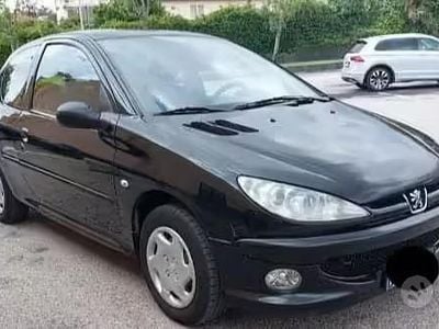 Usata Peugeot 206 68 CV (50 kW) 2008 Nero Utilitaria