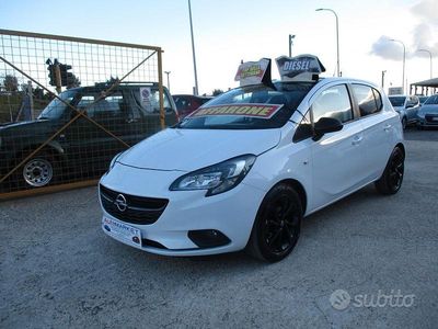 Usata Opel Corsa 75 CV (55 kW) 2016 Bianco Utilitaria