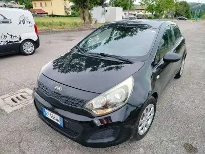 Usata Kia Rio 86 CV (63 kW) 2013 Other Berlina