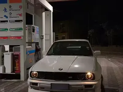 Usata BMW M3 200 CV (147 kW) 1987 Bianco Coupé