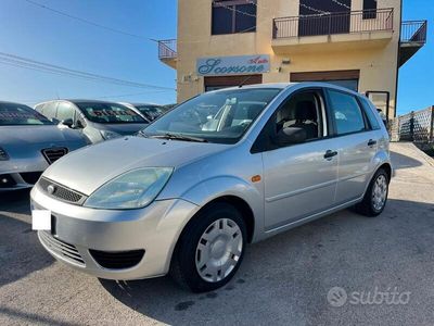 usata Ford Fiesta 1.2 Benzina 5P -100.000 Km - 2004