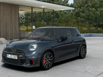 Nuova Mini John Cooper Works 231 CV (169 kW) 2026 Utilitaria
