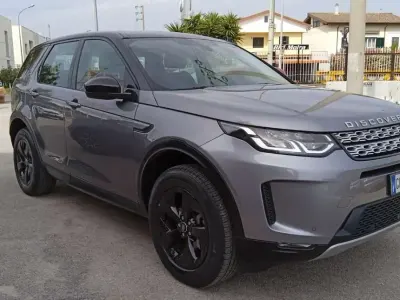 Usata Land Rover Discovery 5 R-Dynamic 150 CV (110 kW) 2020 Grigio SUV