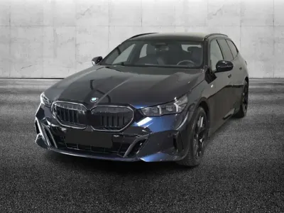 Usata BMW 520 M Sport 197 CV (144 kW) 2024 Nero Station wagon