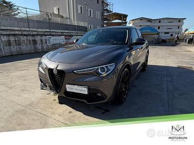 Usata Alfa Romeo Stelvio 190 CV (139 kW) 2020 Giallo SUV