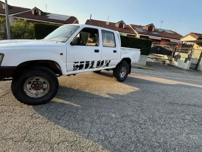 Usata Toyota HiLux 83 CV (61 kW) 1994 Pick-up