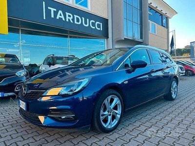 Usata Opel Astra Business Elegance 131 CV (96 kW) 2020 Blu Station wagon