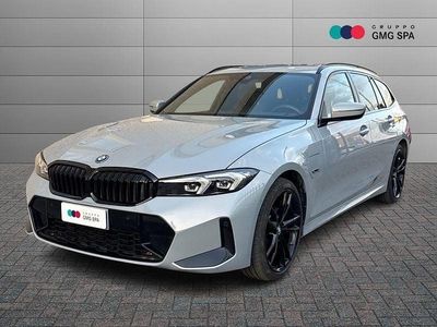 Usata BMW 320e M Sport 204 CV (150 kW) 2023 Grigio Station wagon