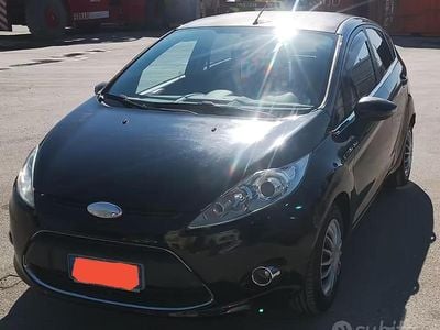 Usata Ford Fiesta Titanium 68 CV (50 kW) 2009 Nero Utilitaria