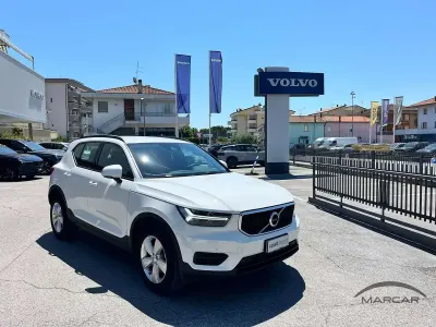 Usata Volvo XC40 Core 129 CV (94 kW) 2022 Bianco SUV