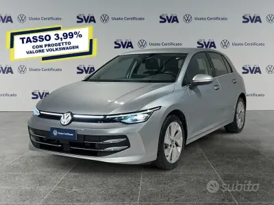 Usata VW Golf VIII Style 150 CV (110 kW) 2025 Dolomite silver Berlina