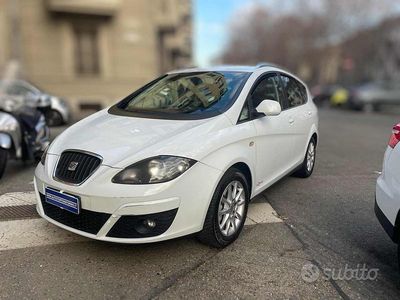 Usata Seat Altea XL Style 105 CV (77 kW) 2013 Bianco pastello Monovolume