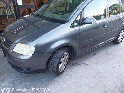 usata VW Touran Touran2.0 tdi Highline