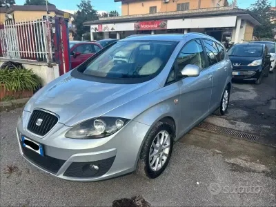 Occasion Seat Altea 140 ch (102 kW) 2010 Gris Monospace