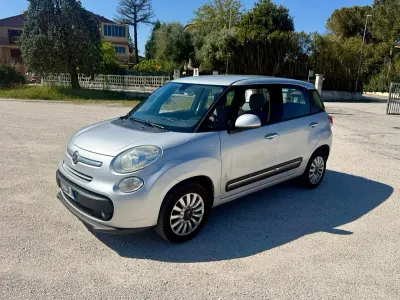 Begagnad Fiat 500L 80 HK (58 kW) 2017 Silver Minibuss