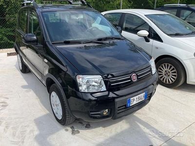 Usata Fiat Panda 4x4 Climbing 2012 Nero Utilitaria