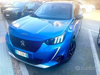 Usata Peugeot e-2008 GT 100 kW (136 CV) 2021 Blu/azzurro SUV