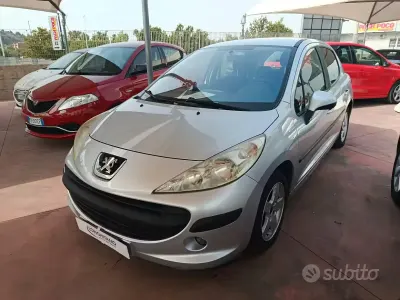 Usata Peugeot 207 68 CV (50 kW) 2007 Grigio Berlina