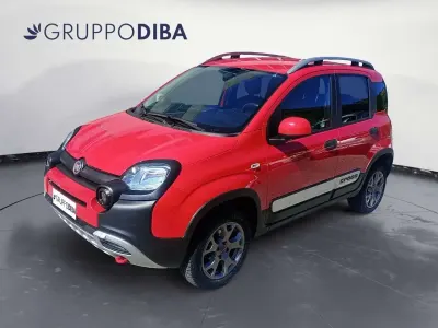 Usata Fiat Panda Cross Cross 86 CV (63 kW) 2021 Rosso Utilitaria