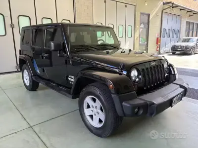 Usata Jeep Wrangler Unlimited Rubicon 177 CV (130 kW) 2007 Nero SUV