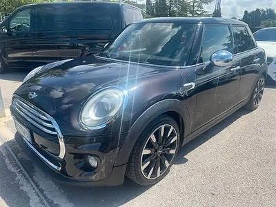 Begagnad Mini Cooper D 2015 Brun Halvkombi
