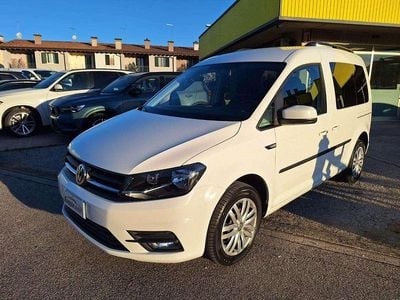 Usata VW Caddy 102 CV (75 kW) 2019 Bianco pastello Monovolume