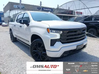 Usata Chevrolet Silverado 426 CV (313 kW) 2026 Bianco perla SUV