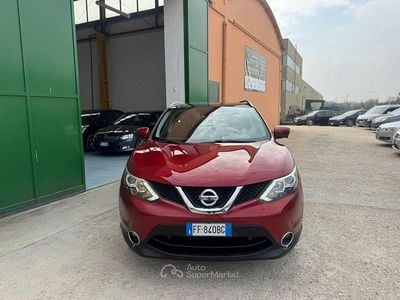 Usata Nissan Qashqai 116 CV (85 kW) 2016 Rosso SUV