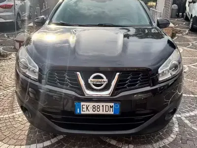 Usata Nissan Qashqai N-TEC 110 CV (80 kW) 2011 Nero SUV