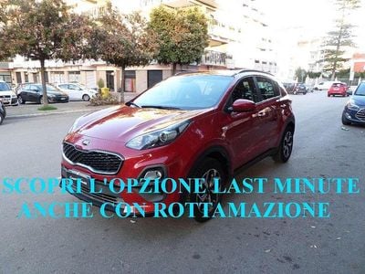 Usata Kia Sportage Urban 116 CV (85 kW) 2021 Rosso metallizzato SUV