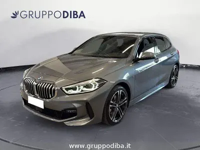 Usata BMW 116 M Sport 116 CV (85 kW) 2023 Grigio Utilitaria