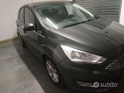 Usata Ford C-MAX Titanium 2017 Grigio Monovolume