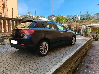 Usata Alfa Romeo Giulietta Progression 105 CV (77 kW) 2014 Nero Utilitaria