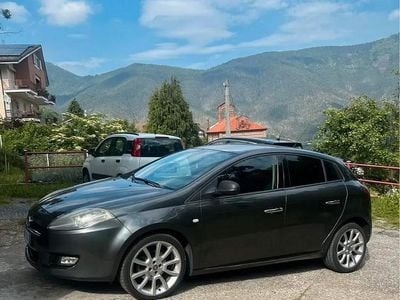 Usata Fiat Bravo 105 CV (77 kW) 2013 Grigio Utilitaria