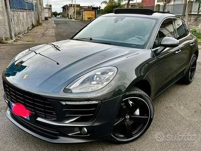 Usata Porsche Macan 258 CV (189 kW) 2017 Grigio SUV