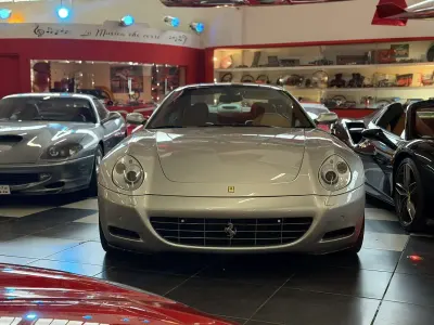 Usata Ferrari 612 540 CV (397 kW) 2008 Other Coupé