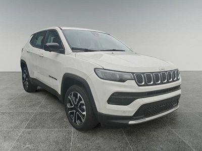 Bianco Nuova 2025 Jeep Compass Altitude SUV | 29.750 €