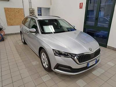 usata Skoda Octavia Station Wagon 1.0 e-TEC DSG Wagon Executive nuova a Cagliari