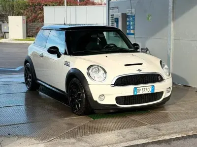 Usata Mini Cooper S 175 CV (128 kW) 2008 Utilitaria