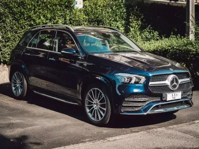 Usata Mercedes GLE300 245 CV (180 kW) 2021 Blu/azzurro SUV