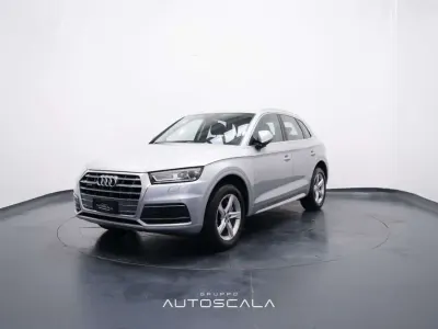 Usata Audi Q5 Business 163 CV (119 kW) 2019 Argento floret SUV