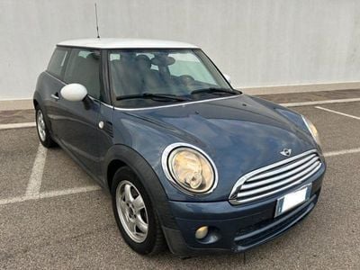 Usata Mini Cooper D 2010 Grigio Utilitaria