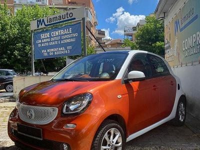Usata Smart ForFour Passion 71 CV (52 kW) 2015 Arancione Utilitaria