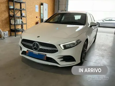 Usata Mercedes A180 AMG line 136 CV (100 kW) 2021 Bianco Berlina